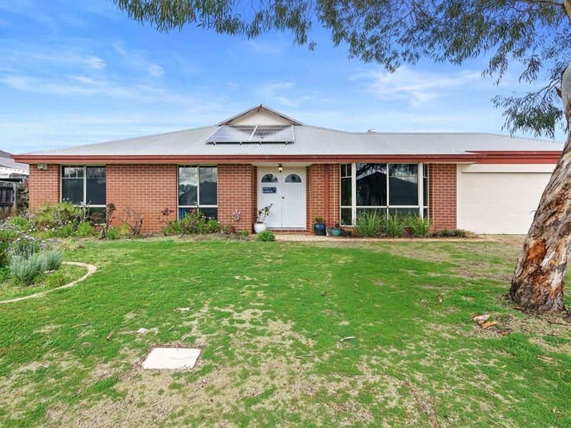 8 Granesse Drive, Ellenbrook