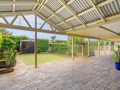 70 Freeland Way, Eden Hill WA 6054