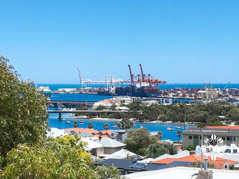 16 Pier Street, East Fremantle