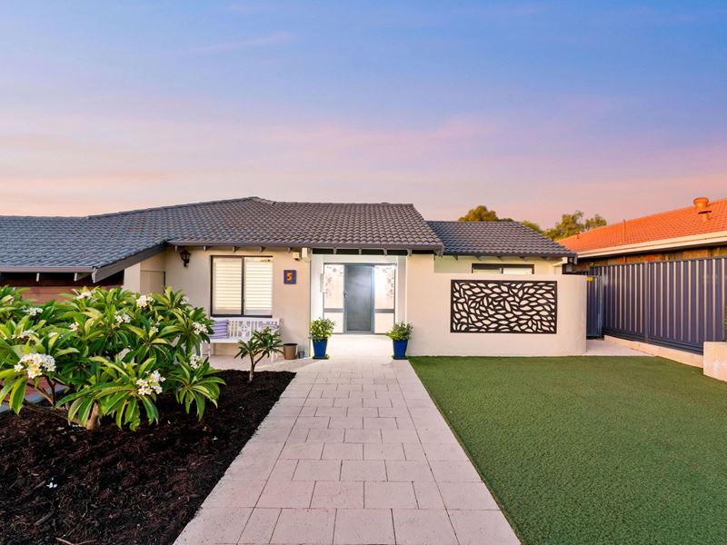 5 Ruthven Place, Duncraig