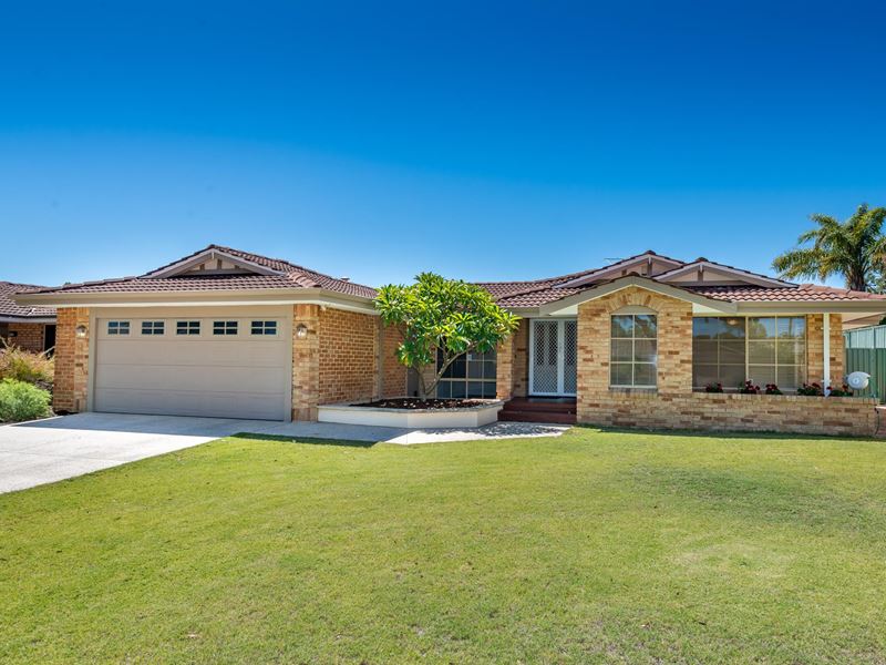 9 Deauville Place, Connolly WA 6027