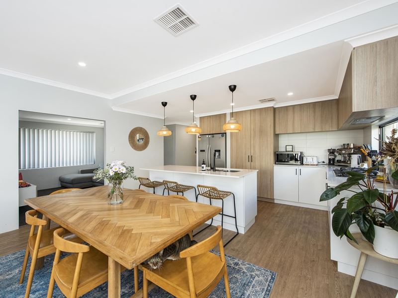 14 Flemington Drive, Baldivis