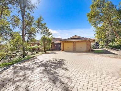 40 Barbera Lane, The Vines WA 6069