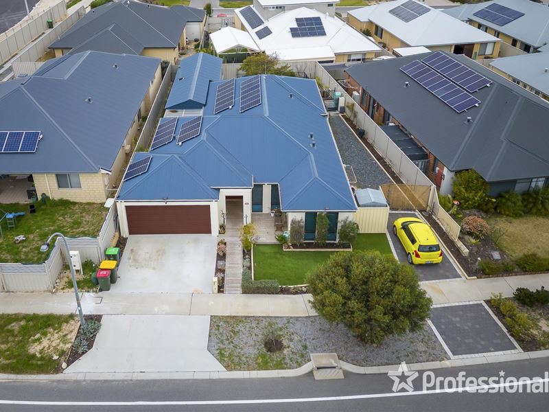 70 Parktree Avenue, Yanchep