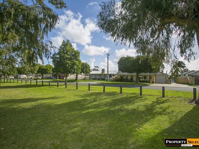 17a Robertsbridge Road, Nollamara WA 6061