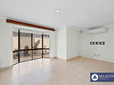 4A Gibson Street, Mount Pleasant WA 6153