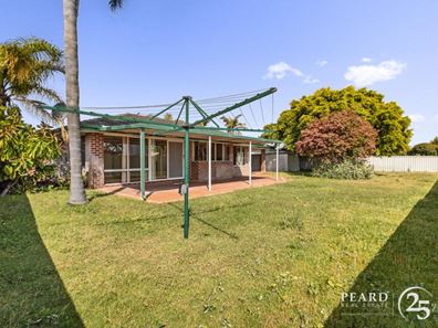 13 Stirling Close, Port Kennedy WA 6172