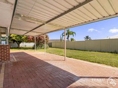 13 Stirling Close, Port Kennedy WA 6172