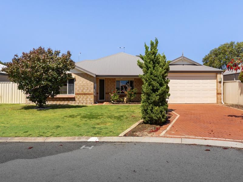 11 Addingham Boulevard, Madora Bay