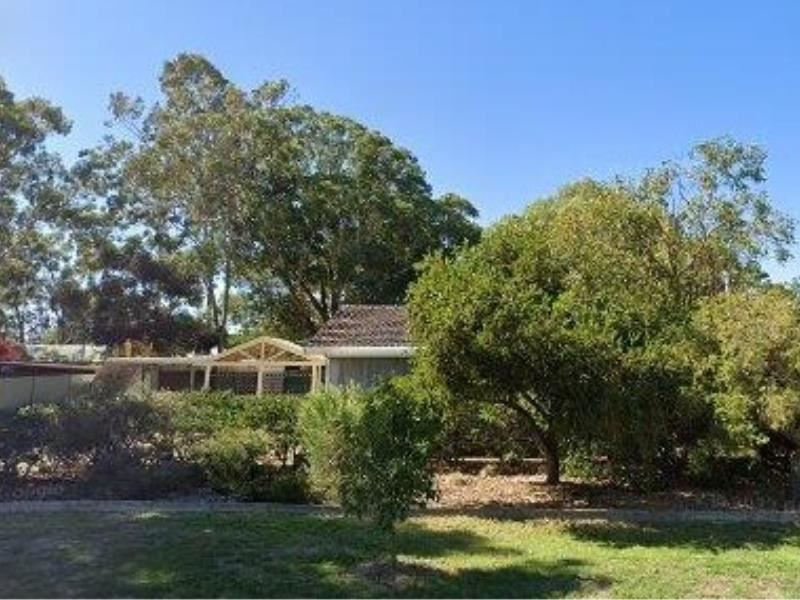 35 Hollybush Way, Kelmscott