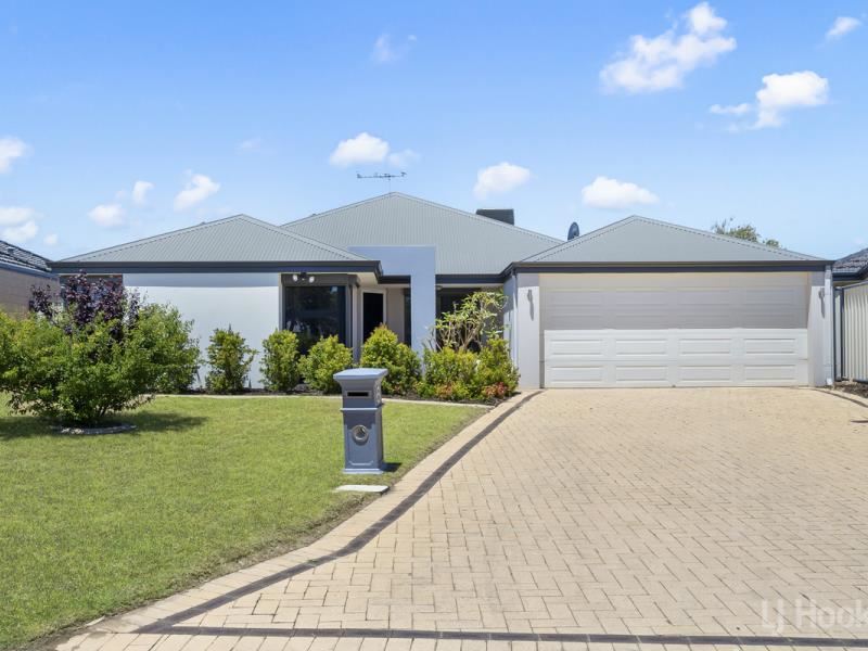 6 Formby Road, Meadow Springs WA 6210