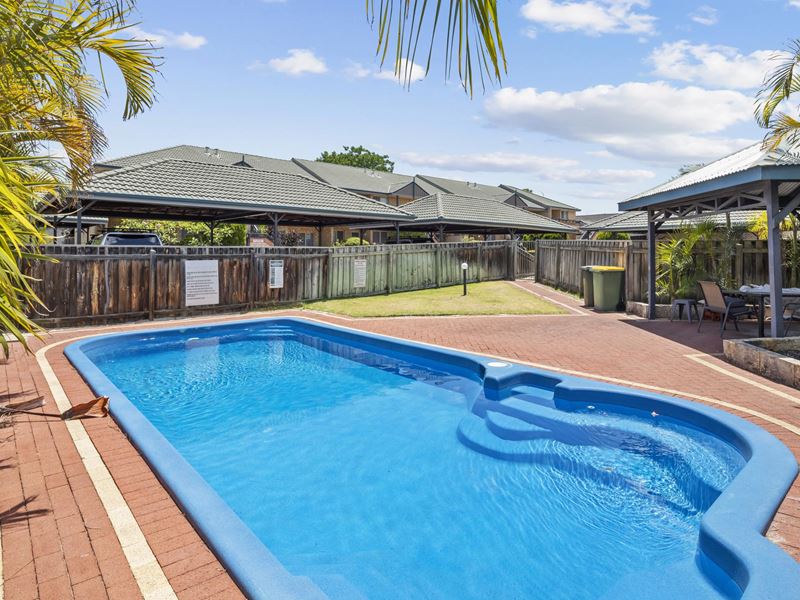 13/9-11 Norman Street, St James