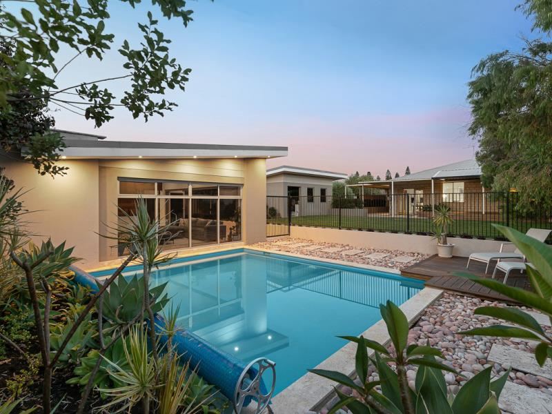 23 Dutton Way, Singleton