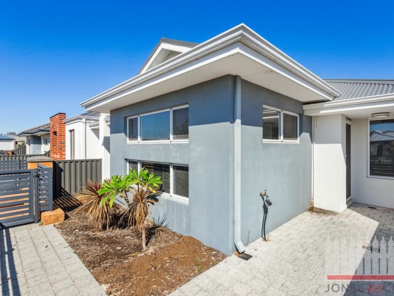 71 Waldeck Road, Caversham