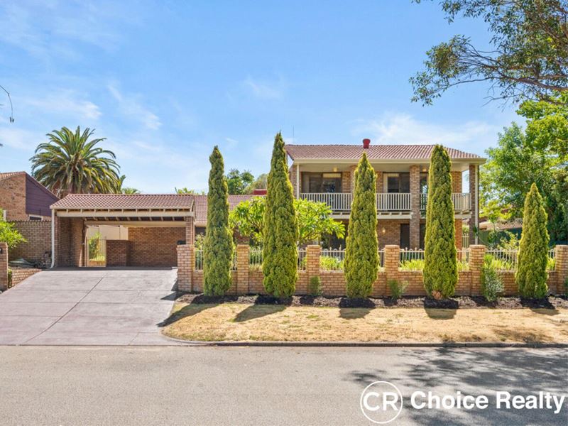17 Harrington Crescent, Leeming