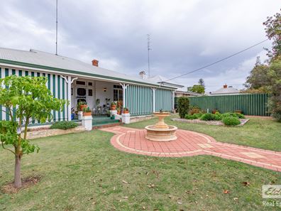 14 May Street, Northam WA 6401