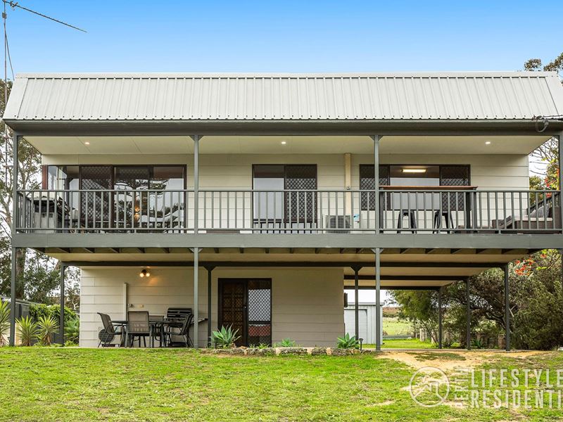 71 Moore River Drive, Guilderton