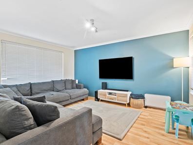 15 Trigger Plant Avenue, Ellenbrook WA 6069