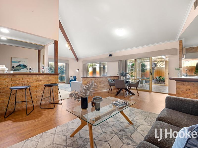 16 Prescott Drive, Murdoch