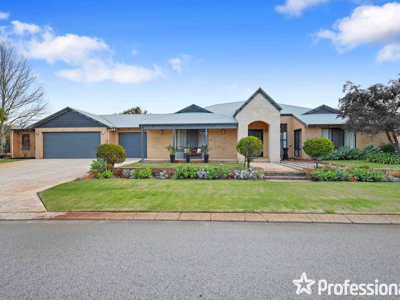 12 Raeside Way, Canning Vale