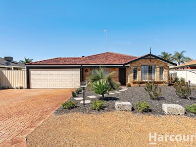 24 Staunton Rise, Halls Head WA 6210