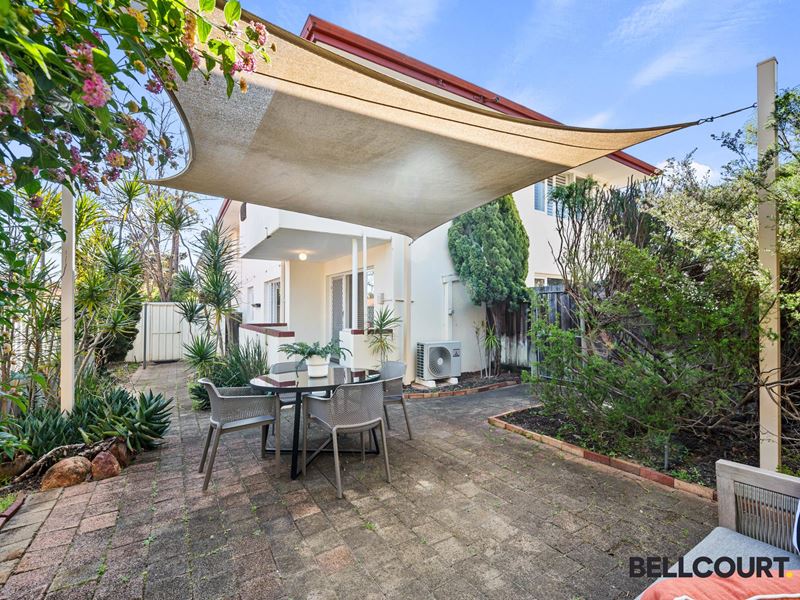 1/245 Coode  Street, Como
