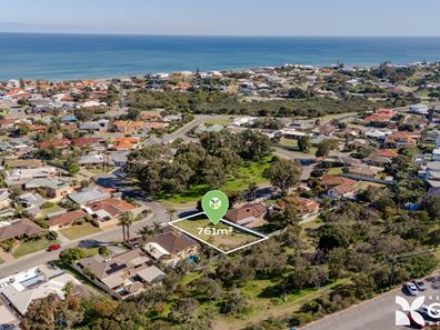 35 Portmarnock Circle, Halls Head WA 6210