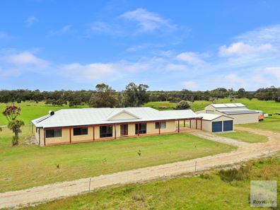 196 Jackson Road, Narrikup WA 6326