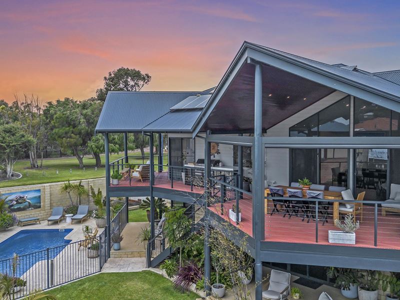 22 Dunsborough Court, Dawesville