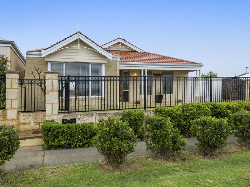 6 Roosky Approach, Ridgewood