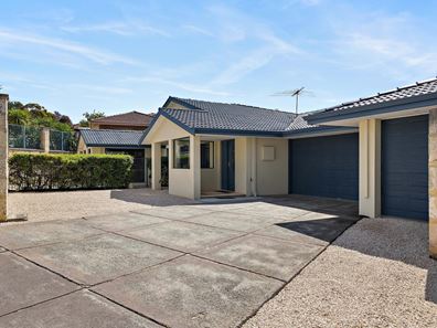 26 Buckingham Crescent, Kardinya WA 6163