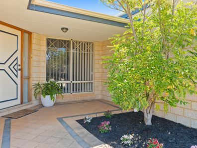 24a Chalmers Avenue, Waikiki WA 6169