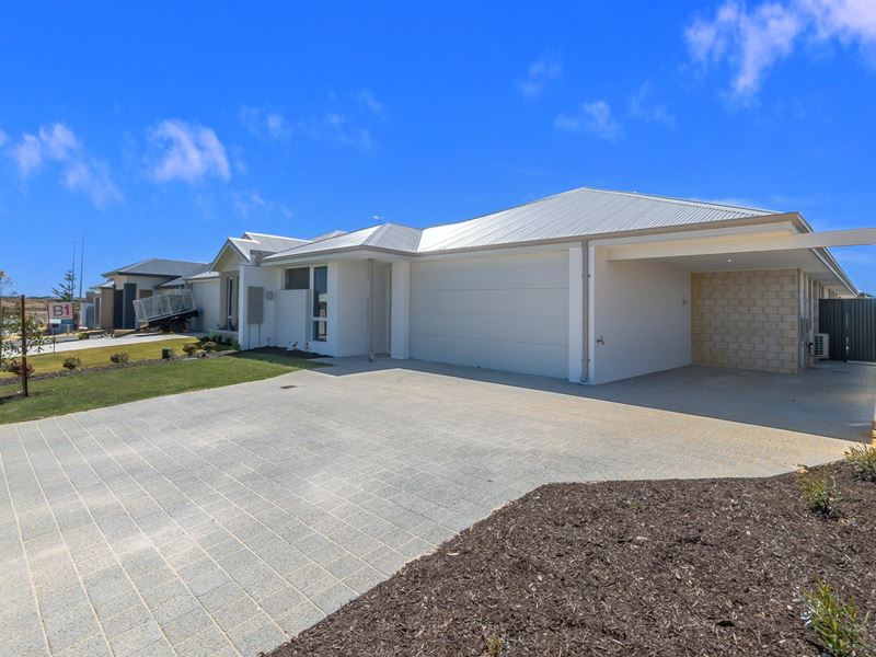 22B Belford Road, Lakelands WA 6180