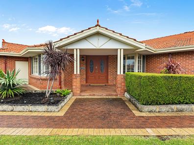 11 ST PATRICK CLOSE, Stirling WA 6021