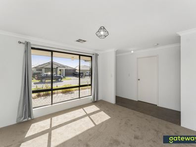 11 Ponderosa Road, Aubin Grove WA 6164