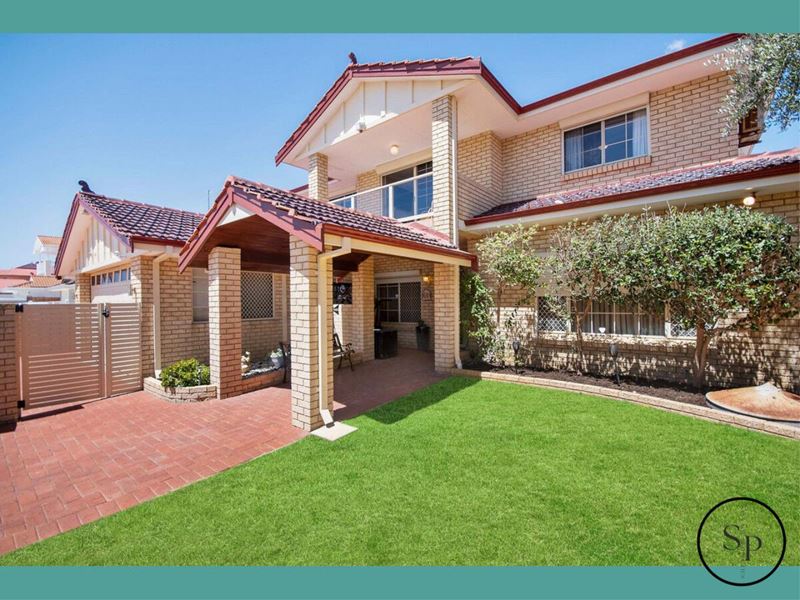 11 Ronsard Drive, San Remo