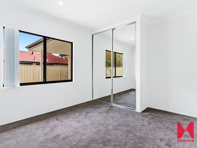 A/27 BUSHBY STREET, Midvale WA 6056
