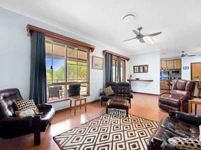 90 John Street, Northampton WA 6535