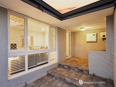 192B Marangaroo Drive, Girrawheen WA 6064