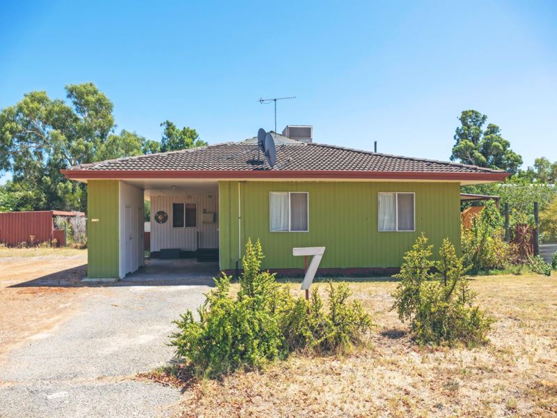 7 Cooper Street, Eneabba WA 6518