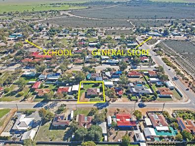 7 Cooper Street, Eneabba WA 6518