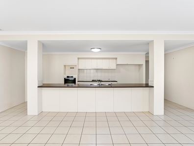3 Keble Heights, College Grove WA 6230