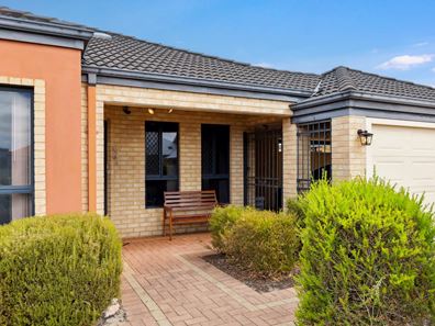 20 Chinchilla Parkway, Port Kennedy WA 6172