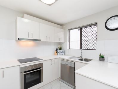 2/122 Labouchere Road, South Perth WA 6151