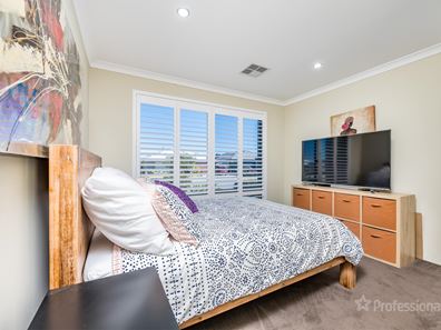 70 Howden Parade, Alkimos WA 6038