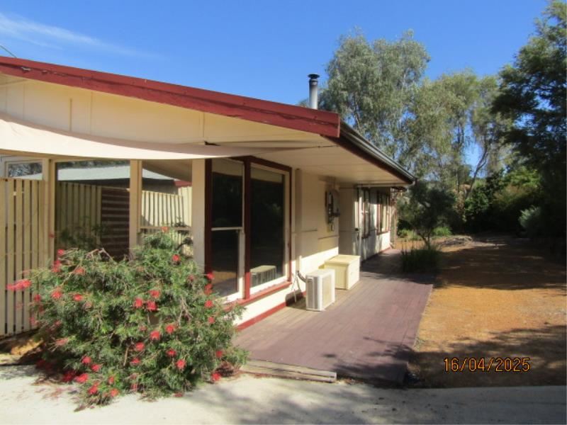 16 Zamia Terrace, Wundowie WA 6560