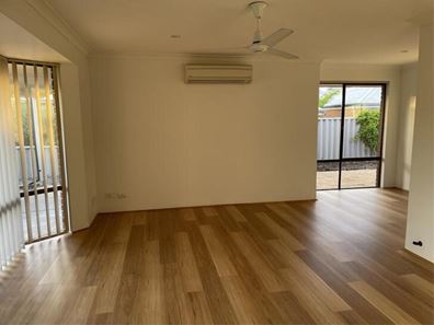 25 Adelaide Ciricle, Craigie WA 6025