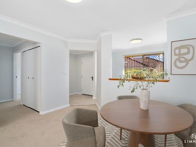 6/10 Williamson  Way, Trigg WA 6029