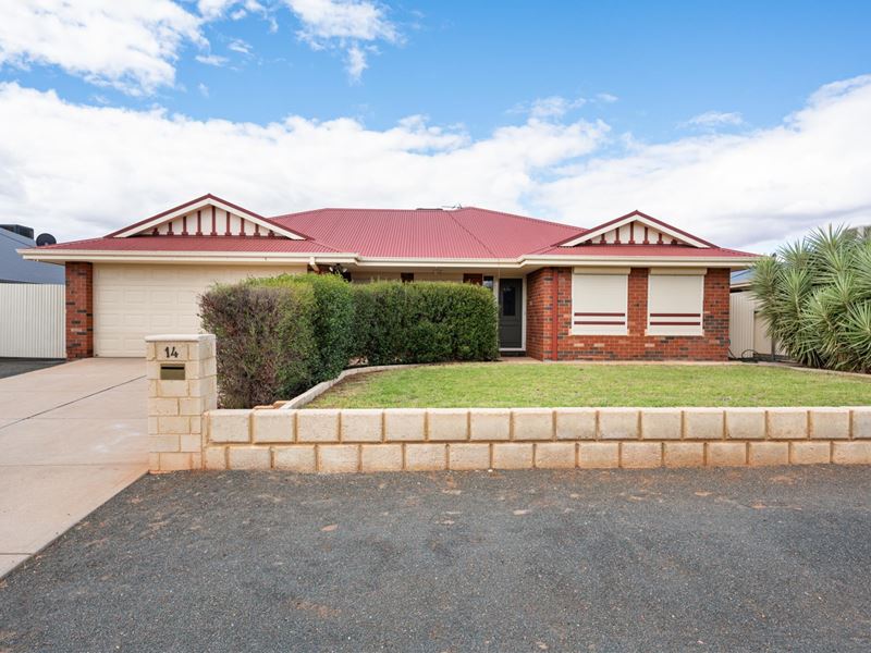 14 Smythe Drive, Broadwood WA 6430