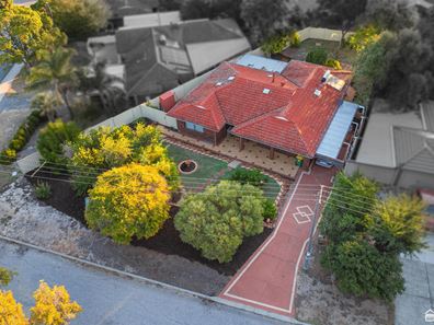 2 Katrina Terrace, Kelmscott WA 6111